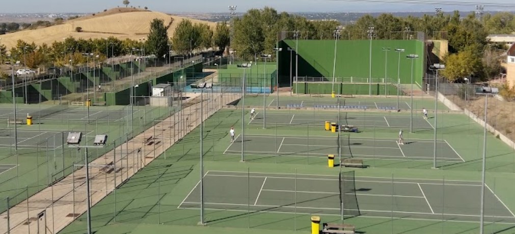 tenis polideportivo duque de algete